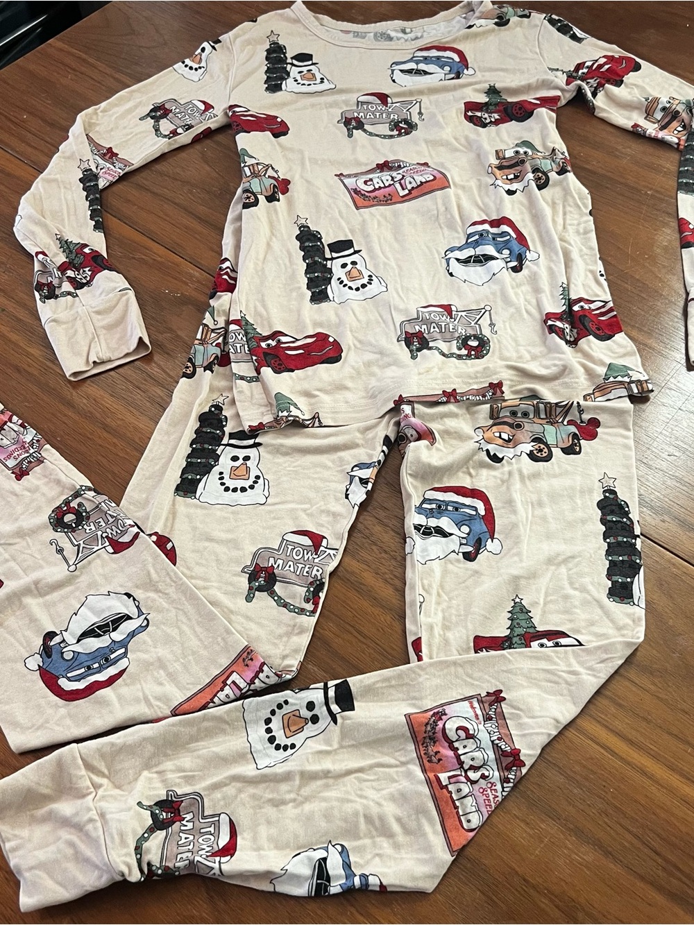 Magical Little Babes Disney  Cars Kids Beige Holiday Pajama Set Tow Mater 7/8